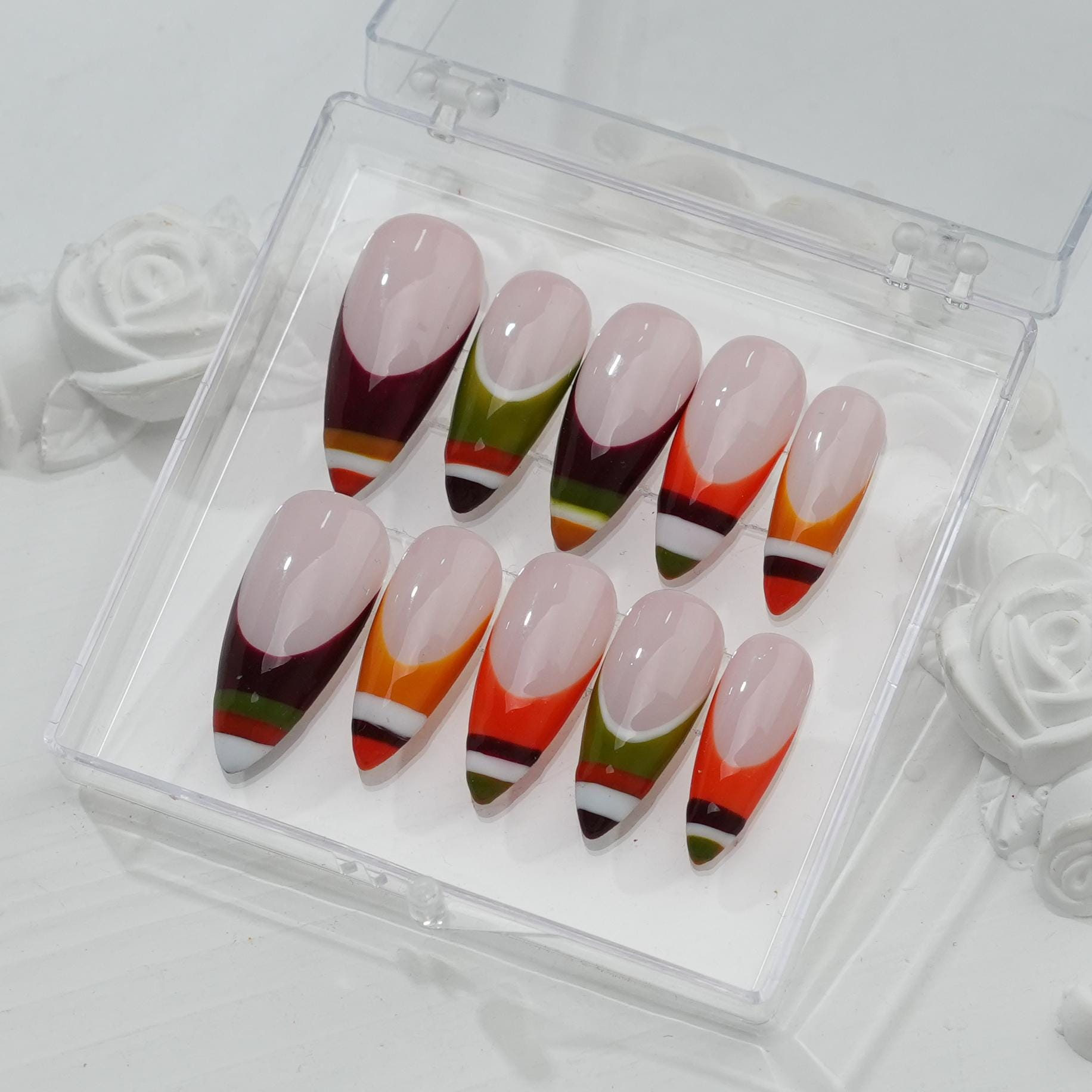Modern color-blocked French nail art set - Image 2